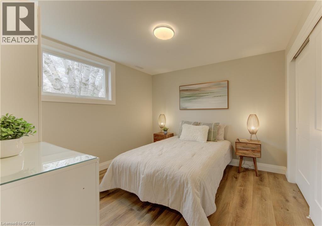 395 WARRINGTON Drive thumbnail 37