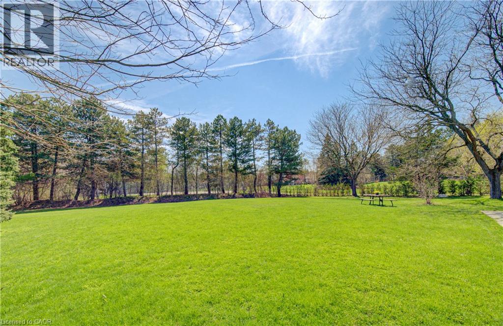 395 WARRINGTON Drive thumbnail 45