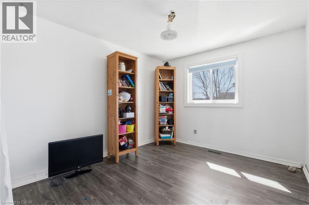 48 TAMVALE Crescent thumbnail 16