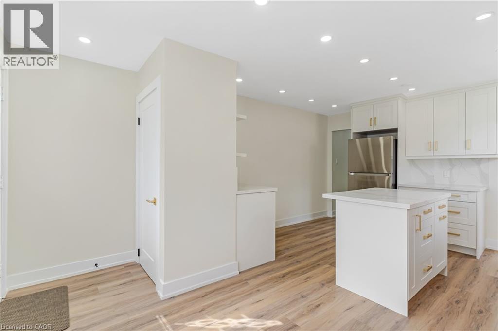 844 STIRLING Avenue S thumbnail 4