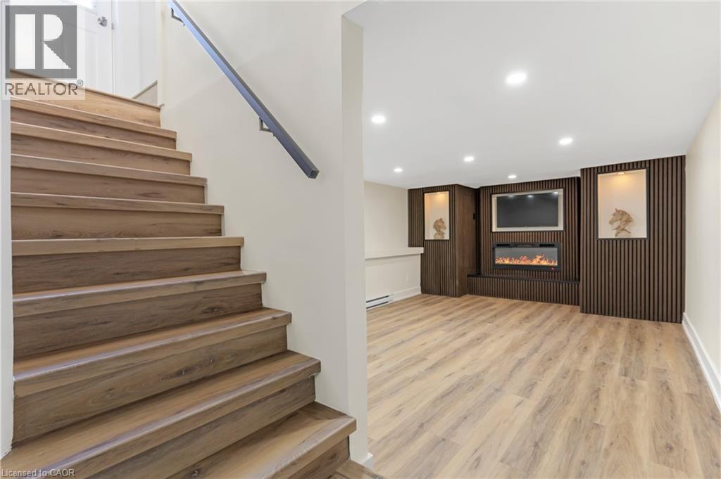 844 STIRLING Avenue S thumbnail 23