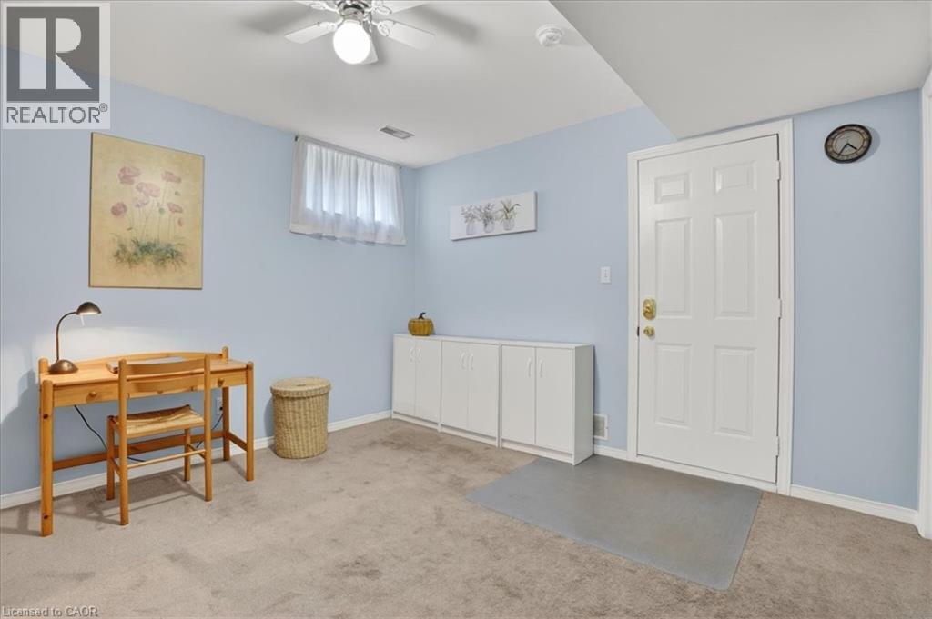 636 GRANGE Crescent thumbnail 38