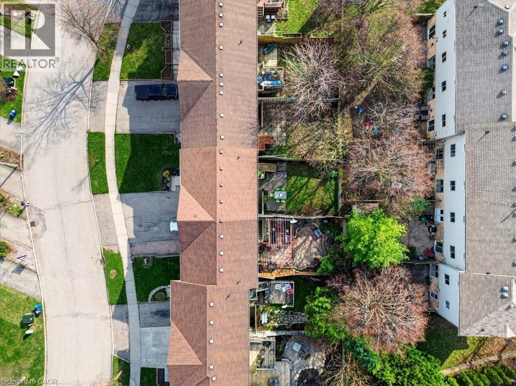 636 GRANGE Crescent thumbnail 49