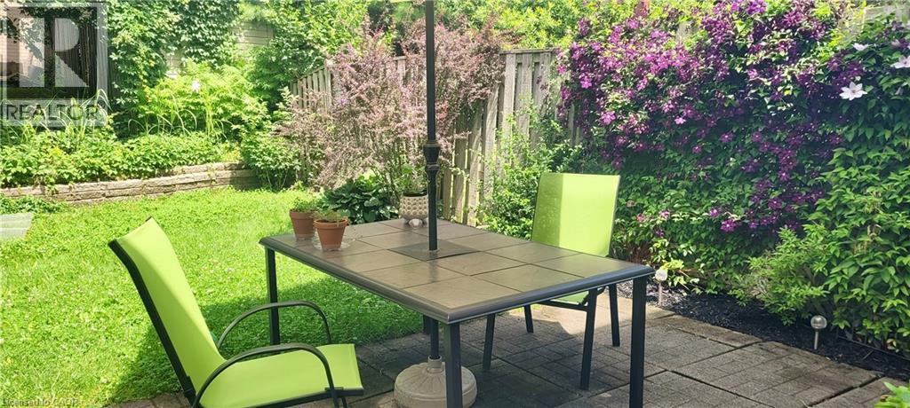 636 GRANGE Crescent thumbnail 39