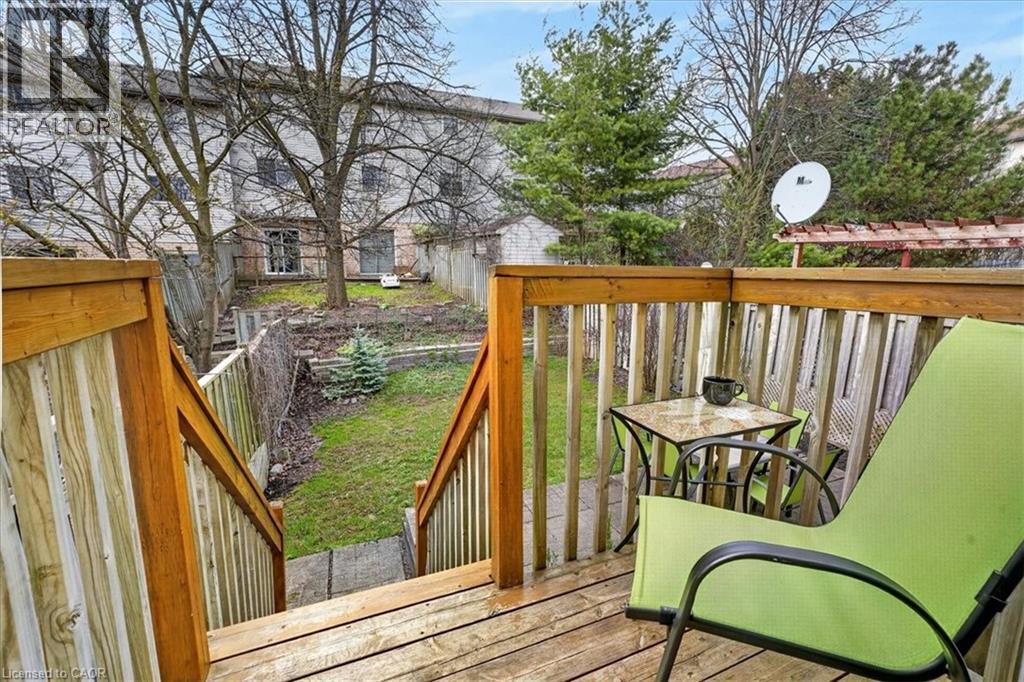 636 GRANGE Crescent thumbnail 42