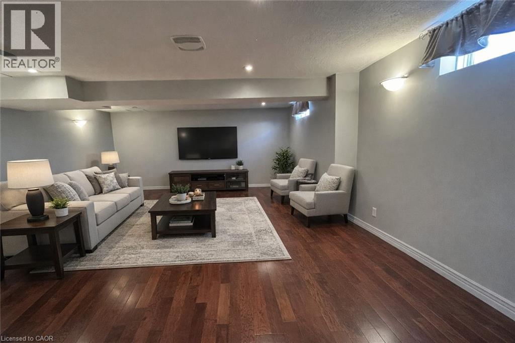 75 DONNENWERTH Drive thumbnail 11