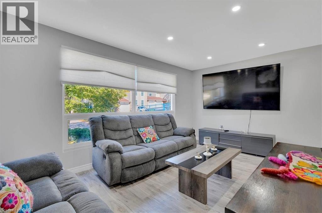 168 SILVER ASPEN Crescent thumbnail 10