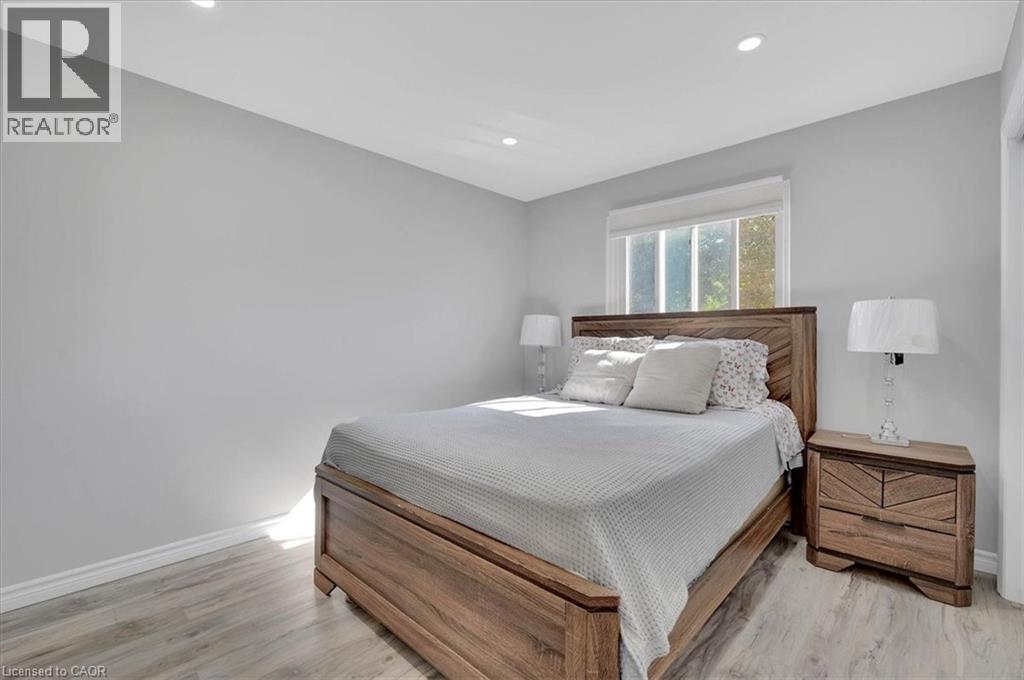 168 SILVER ASPEN Crescent thumbnail 13