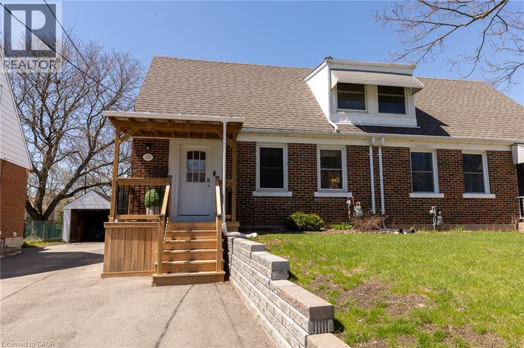 110 LORNE Crescent thumbnail 3