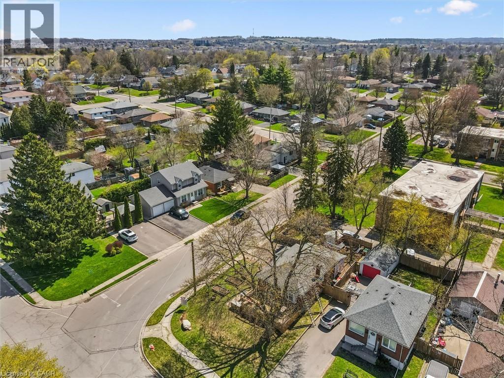 68 ALBERT Street thumbnail 32