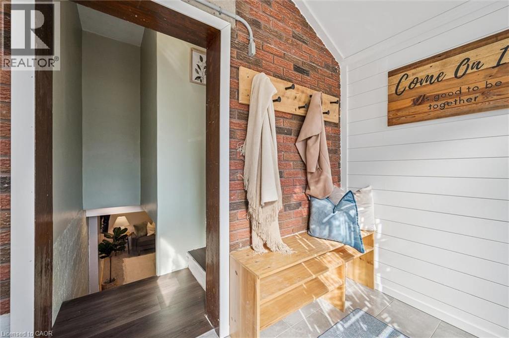 68 ALBERT Street thumbnail 4