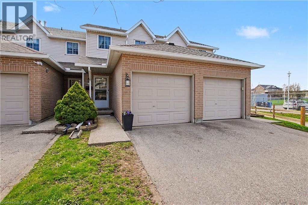 10 HOLBORN Court Unit# 49 thumbnail 2