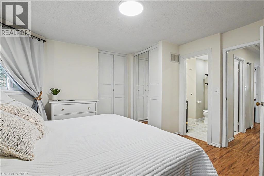 10 HOLBORN Court Unit# 49 thumbnail 20