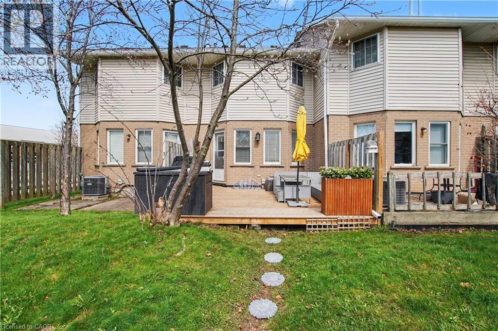 10 HOLBORN Court Unit# 49 thumbnail 31