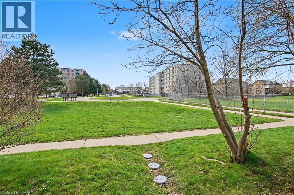 10 HOLBORN Court Unit# 49 thumbnail 33