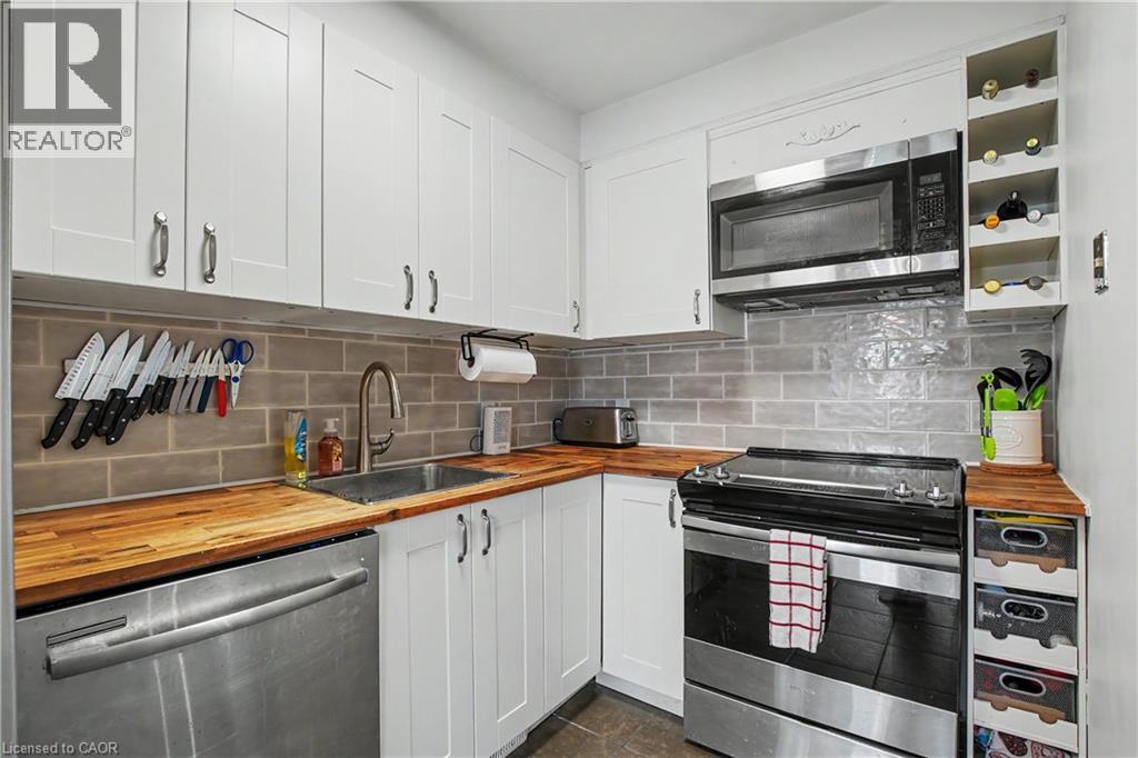 10 HOLBORN Court Unit# 49 thumbnail 9