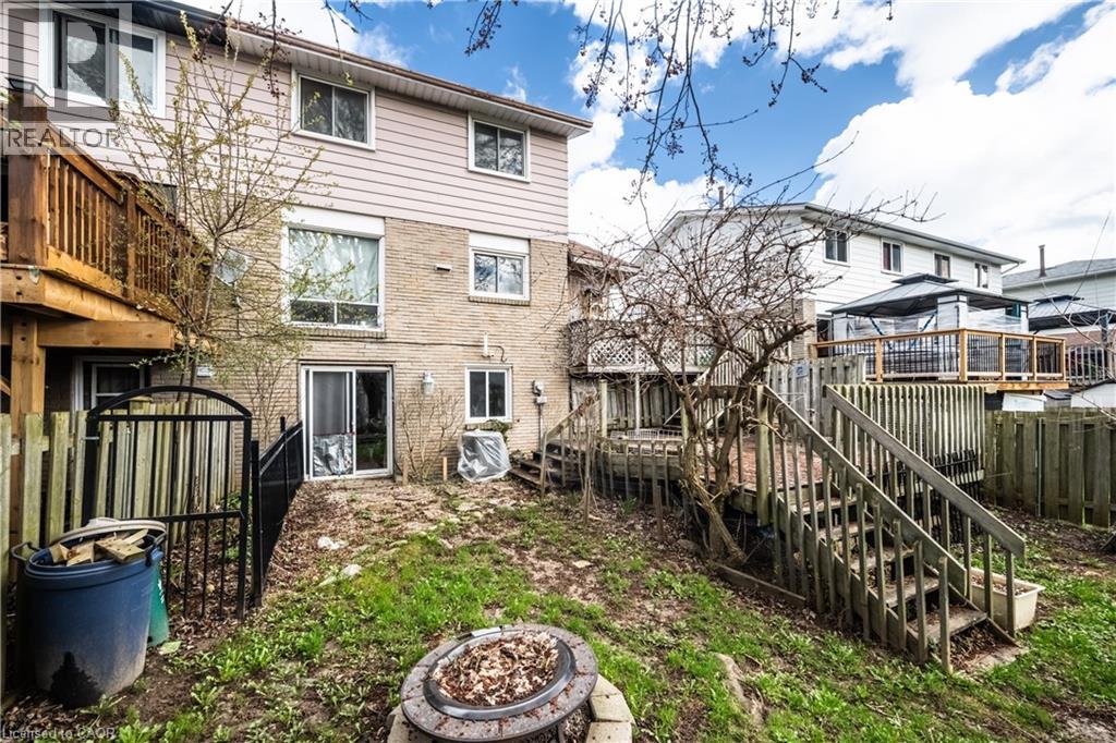 71 SHADELAND Crescent thumbnail 30