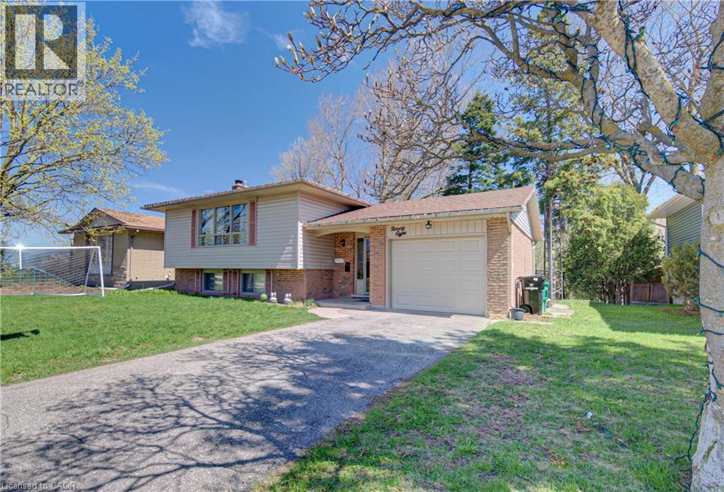 98 SHEA Crescent thumbnail 2