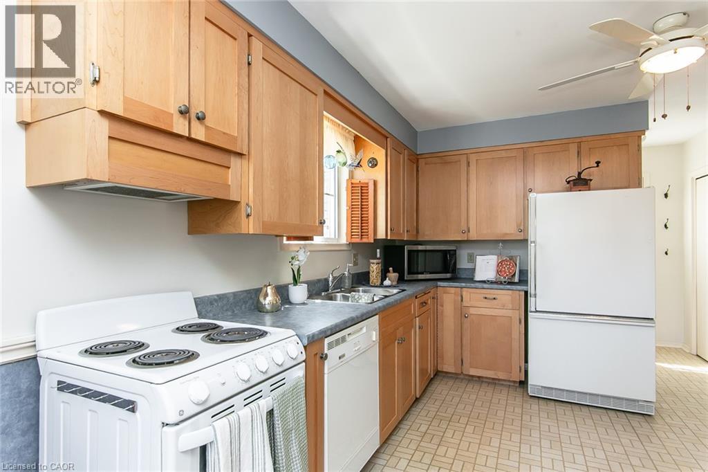 70 INWOOD Crescent thumbnail 19