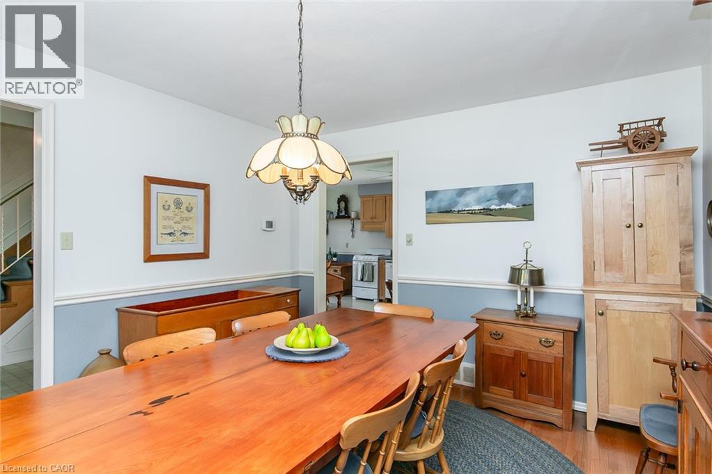 70 INWOOD Crescent thumbnail 22