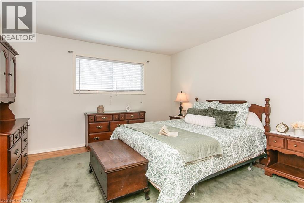 70 INWOOD Crescent thumbnail 26