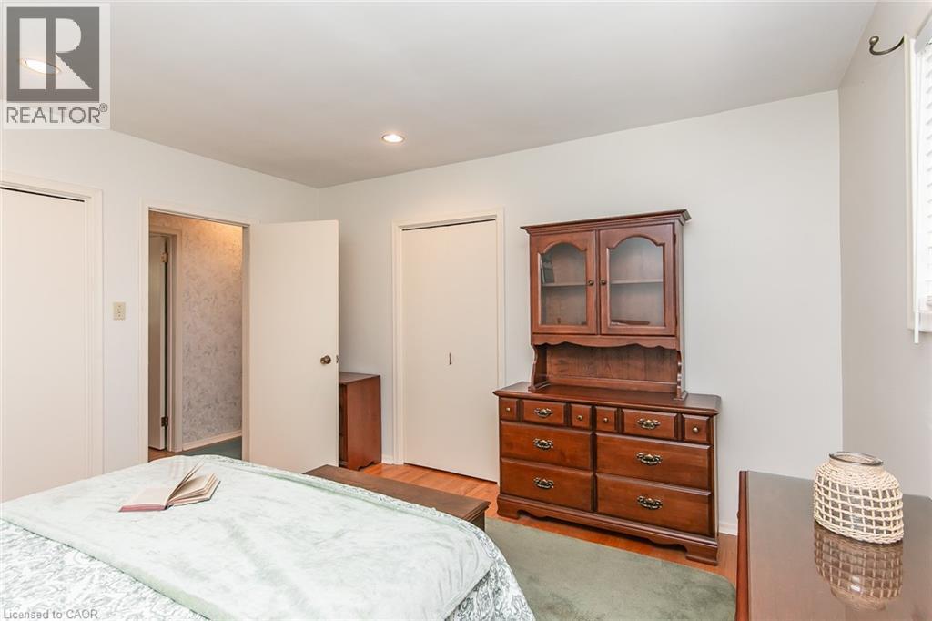 70 INWOOD Crescent thumbnail 27