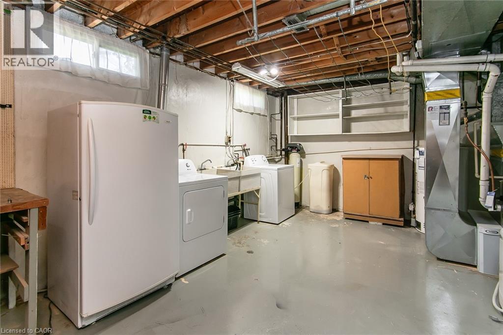 70 INWOOD Crescent thumbnail 41