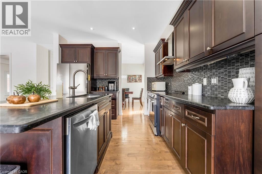 145 REDTAIL Street thumbnail 13