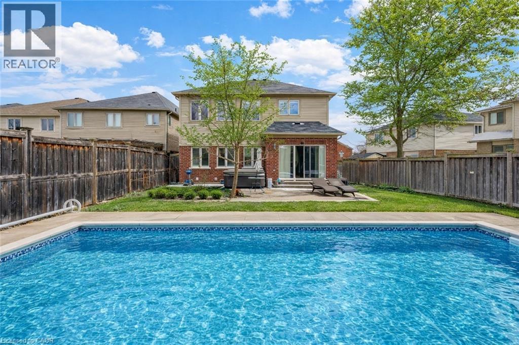 145 REDTAIL Street thumbnail 42