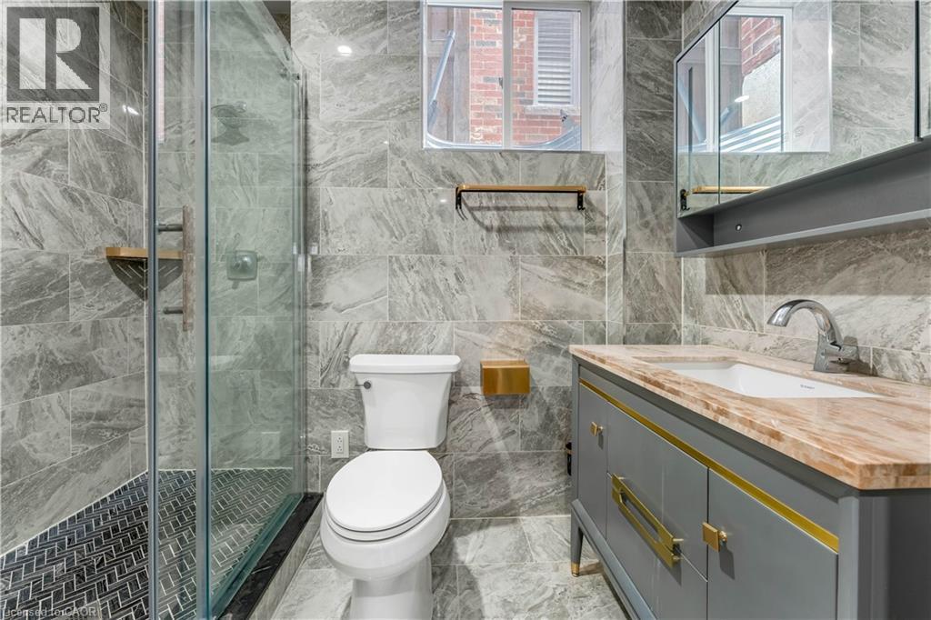 145 REDTAIL Street thumbnail 38