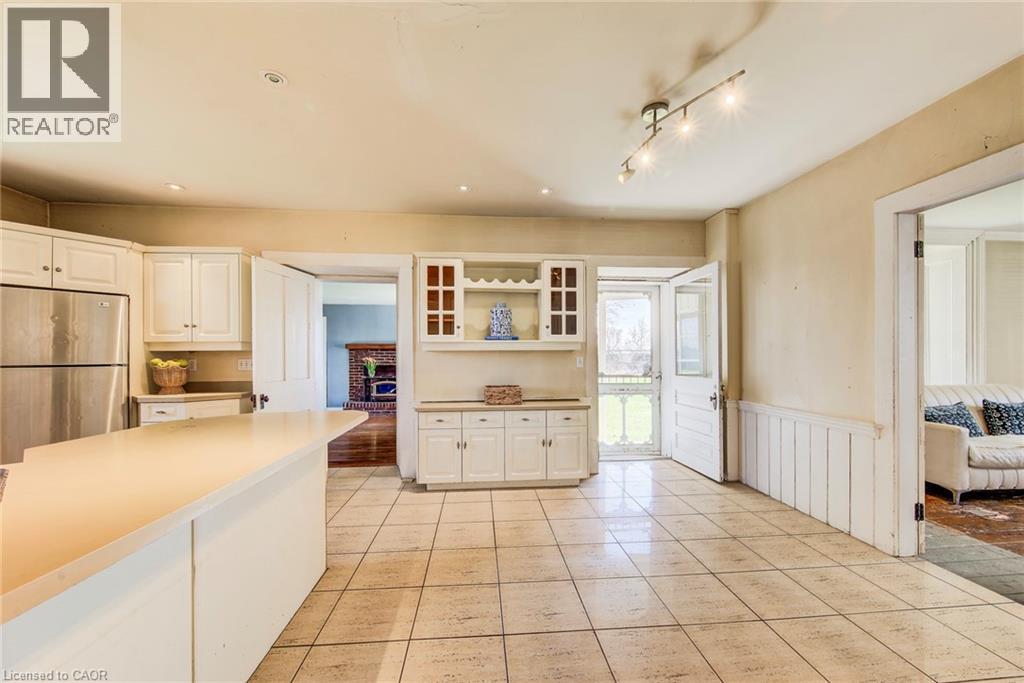 4157 HURON Road thumbnail 13