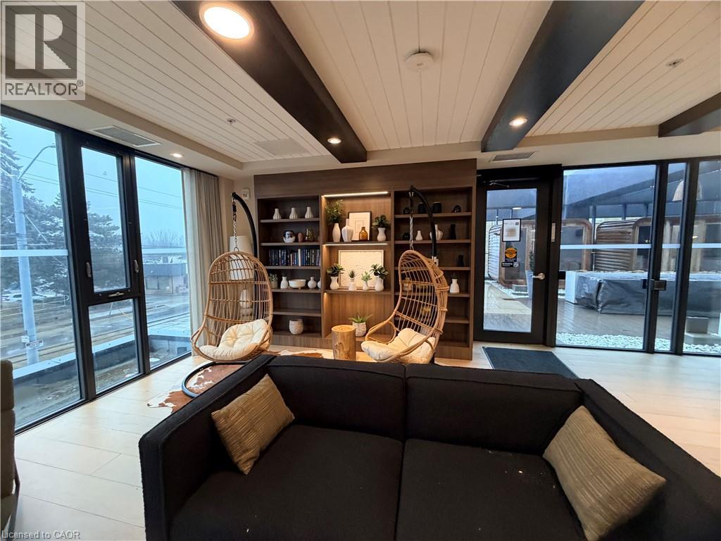 741 KING Street W Unit# 301 thumbnail 24