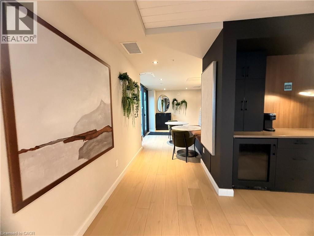 741 KING Street W Unit# 301 thumbnail 26