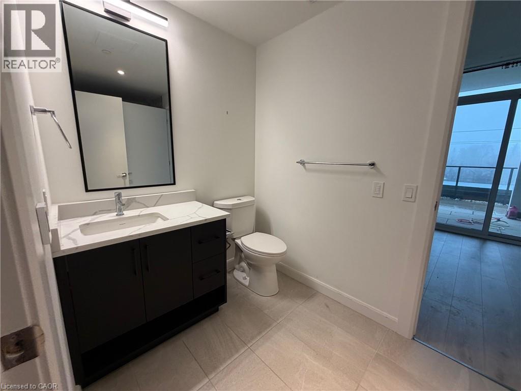 741 KING Street W Unit# 301 thumbnail 13