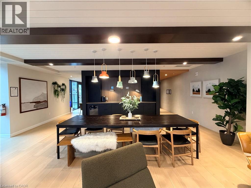 741 KING Street W Unit# 301 thumbnail 25