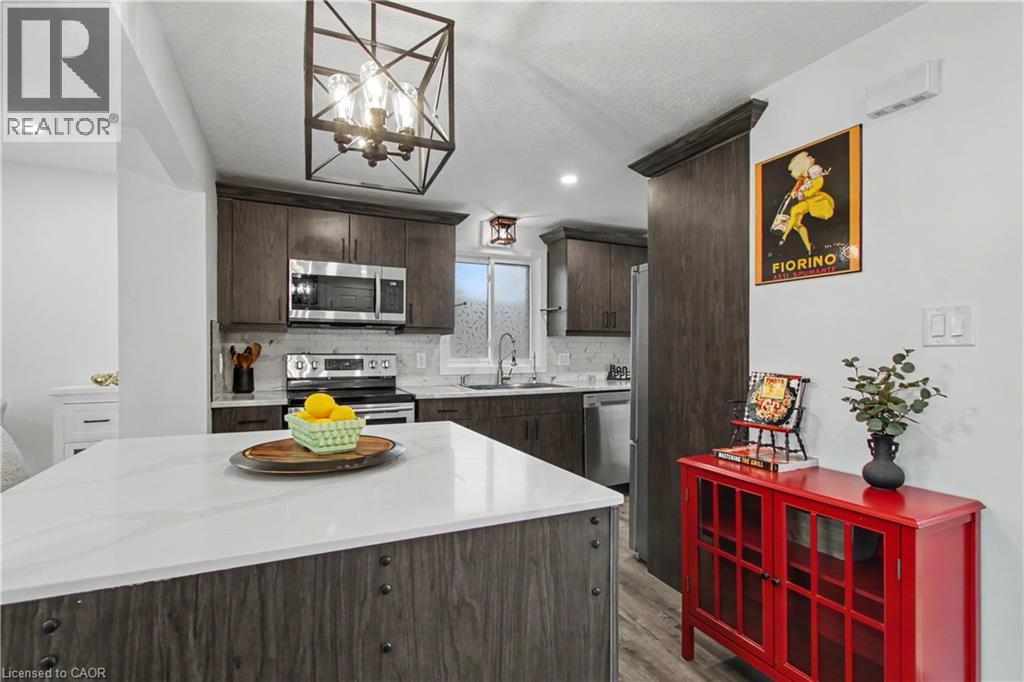 7 WYCLIFFE Place thumbnail 13