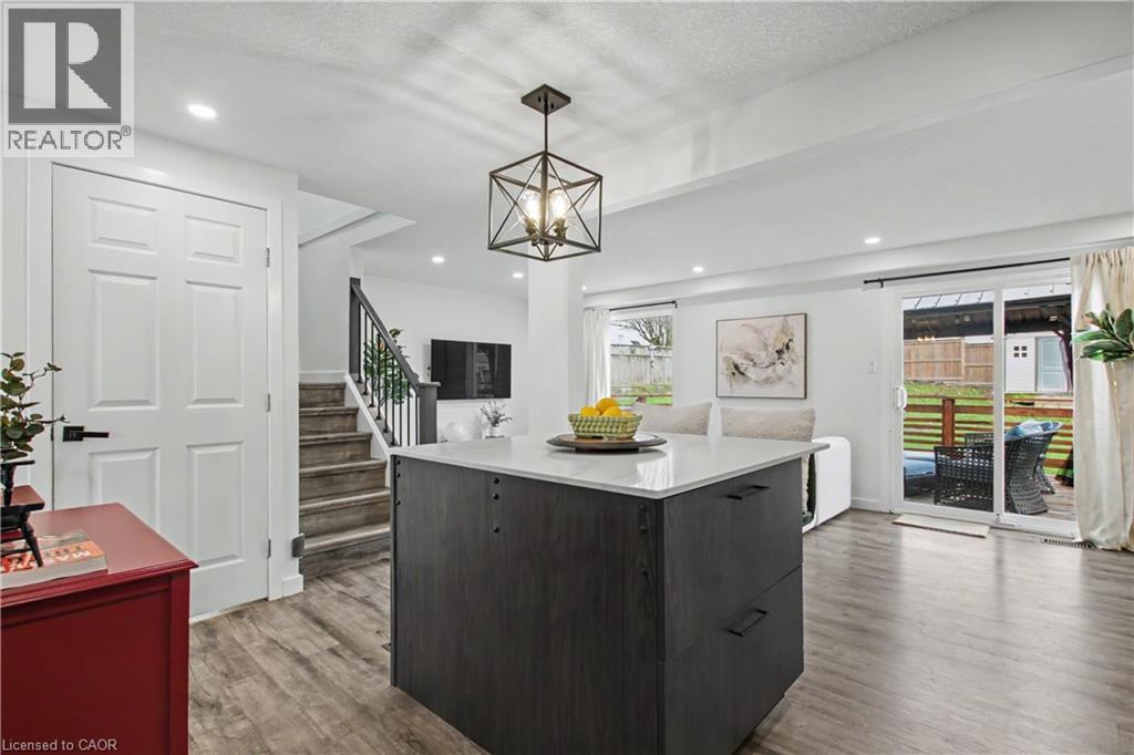 7 WYCLIFFE Place thumbnail 15