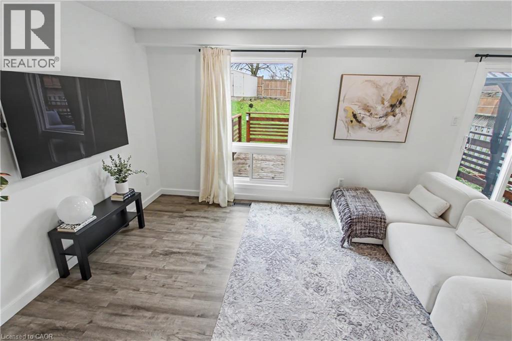 7 WYCLIFFE Place thumbnail 16