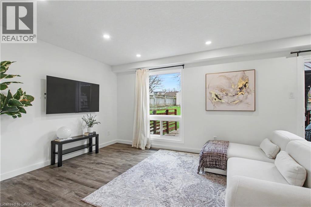 7 WYCLIFFE Place thumbnail 19