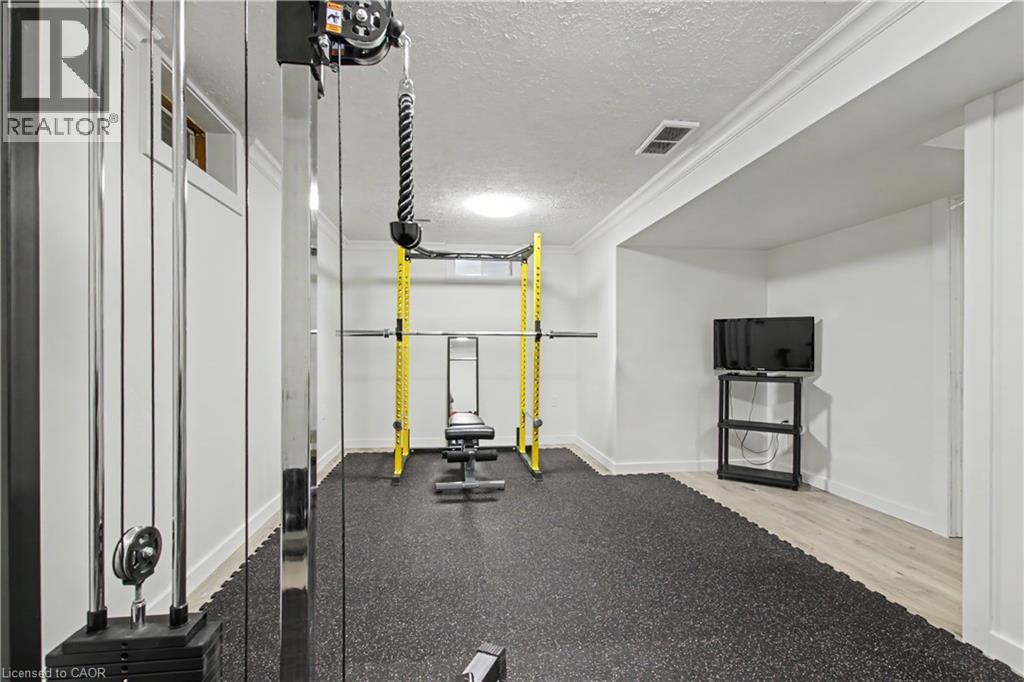 7 WYCLIFFE Place thumbnail 32