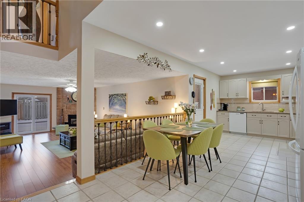 35 SOUTHVIEW Crescent thumbnail 14