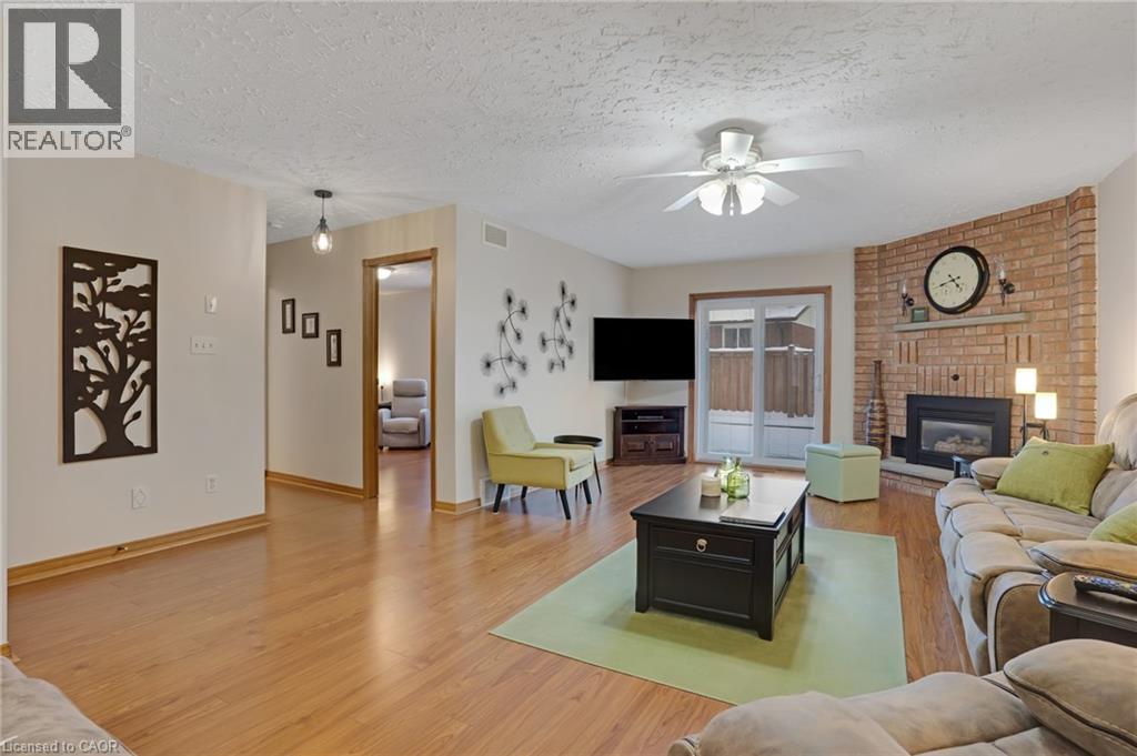 35 SOUTHVIEW Crescent thumbnail 23