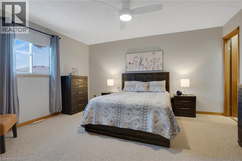 35 SOUTHVIEW Crescent thumbnail 32