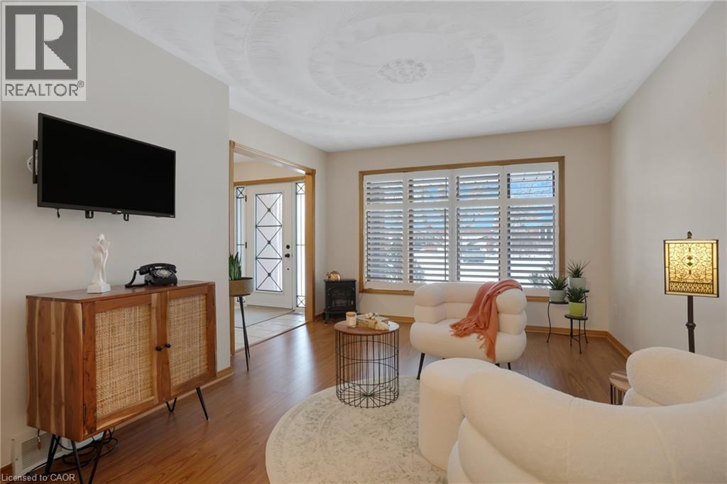 35 SOUTHVIEW Crescent thumbnail 10