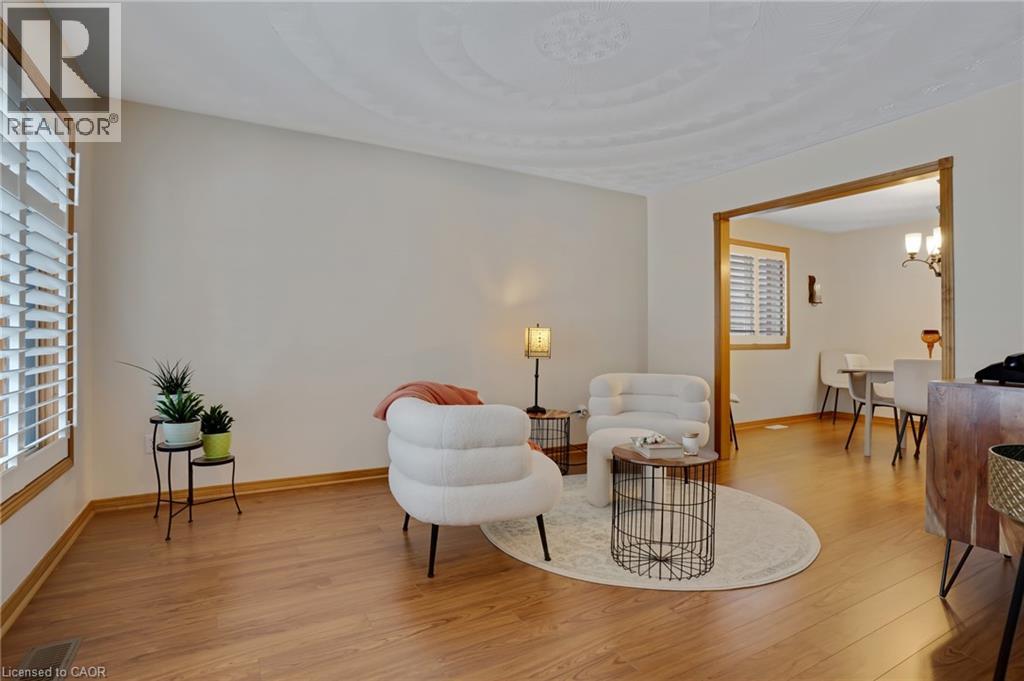 35 SOUTHVIEW Crescent thumbnail 8