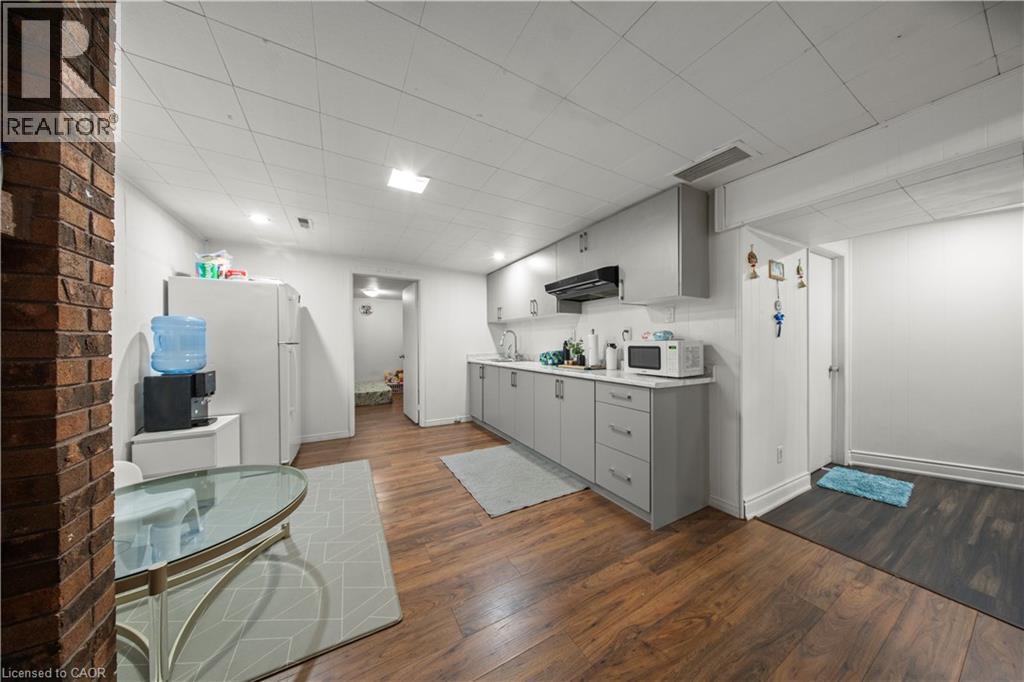 42 TUPPER Crescent thumbnail 19