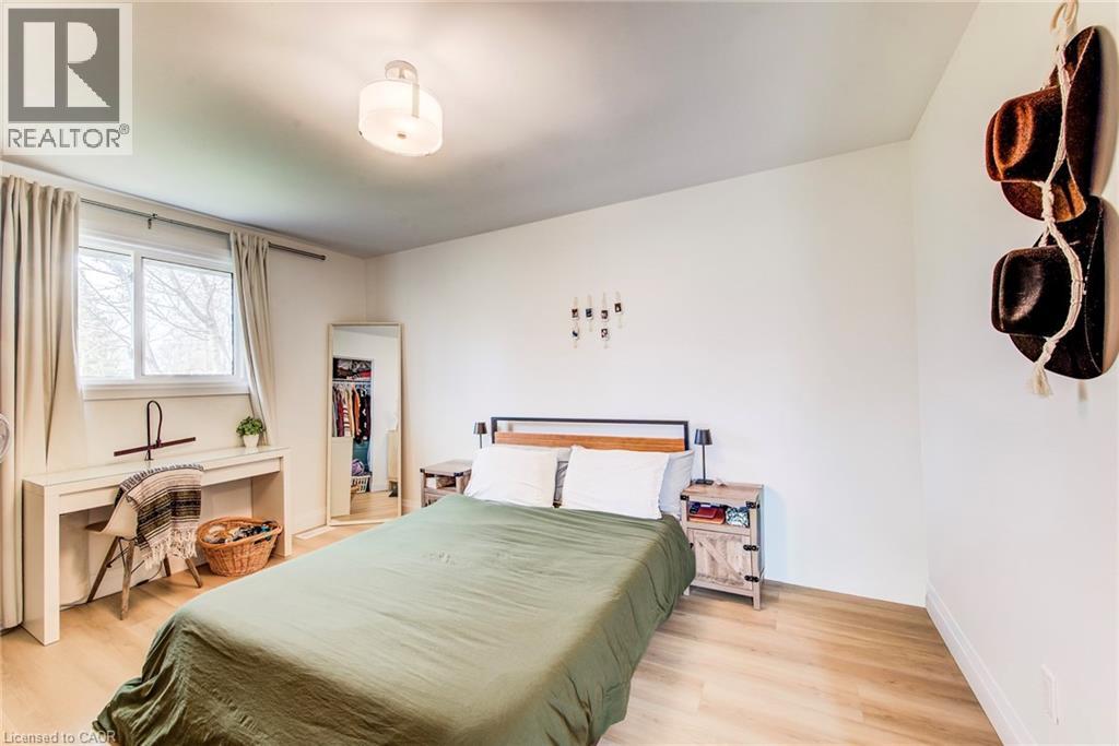 183 DINISON Crescent thumbnail 17