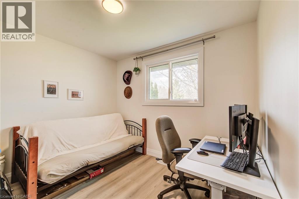 183 DINISON Crescent thumbnail 18