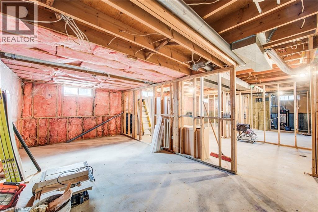 183 DINISON Crescent thumbnail 21