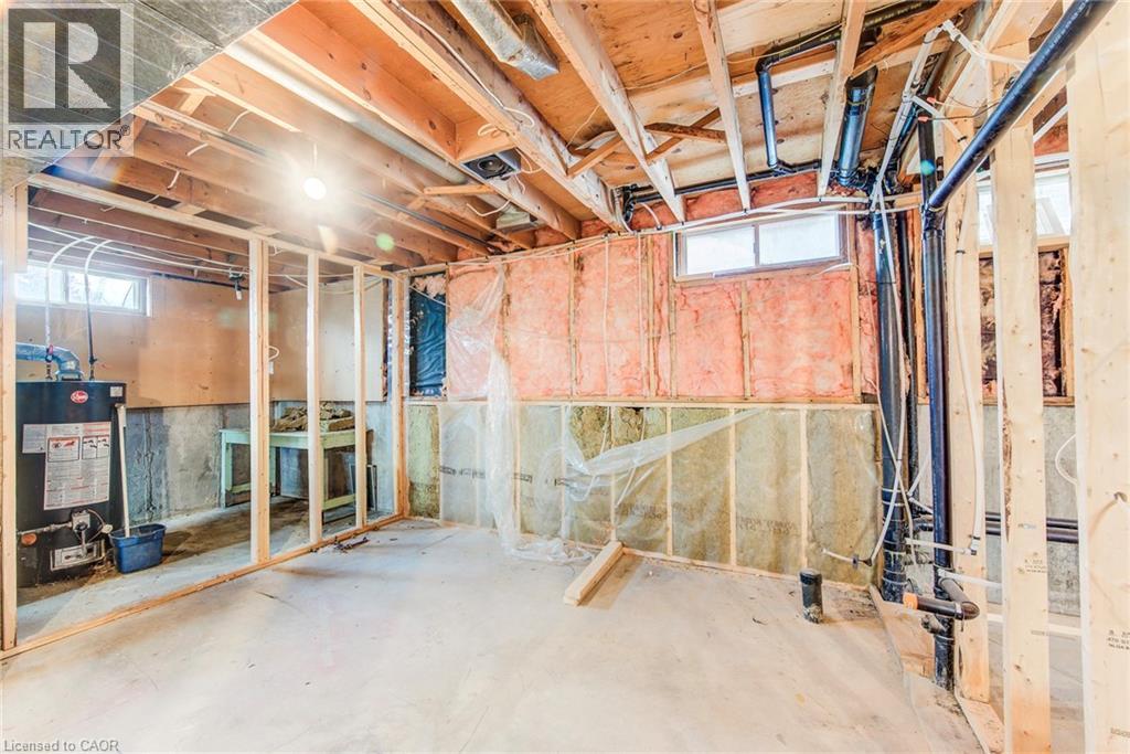 183 DINISON Crescent thumbnail 23